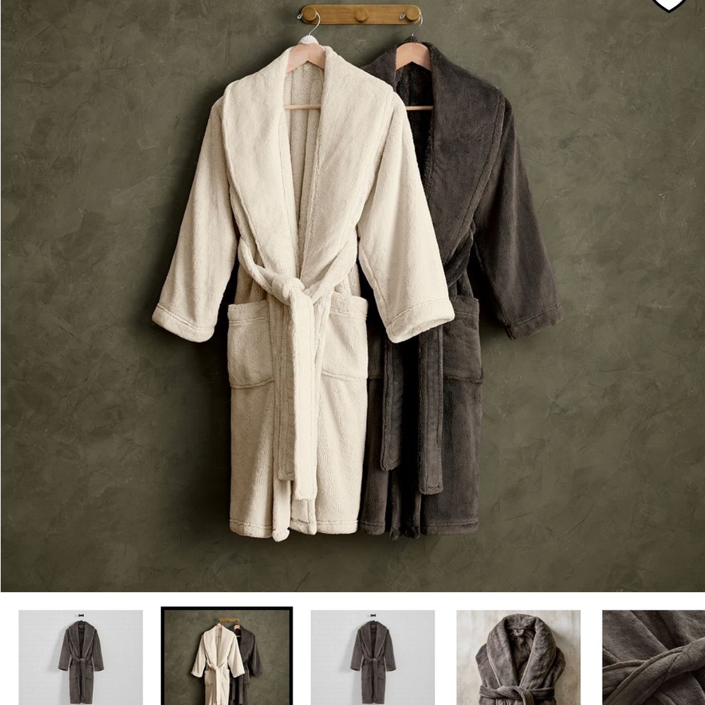 NWT Pottery Barn Cloud Nine Robe in Cream